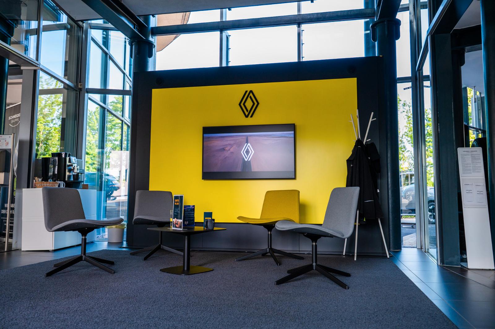 showroom-image-top
