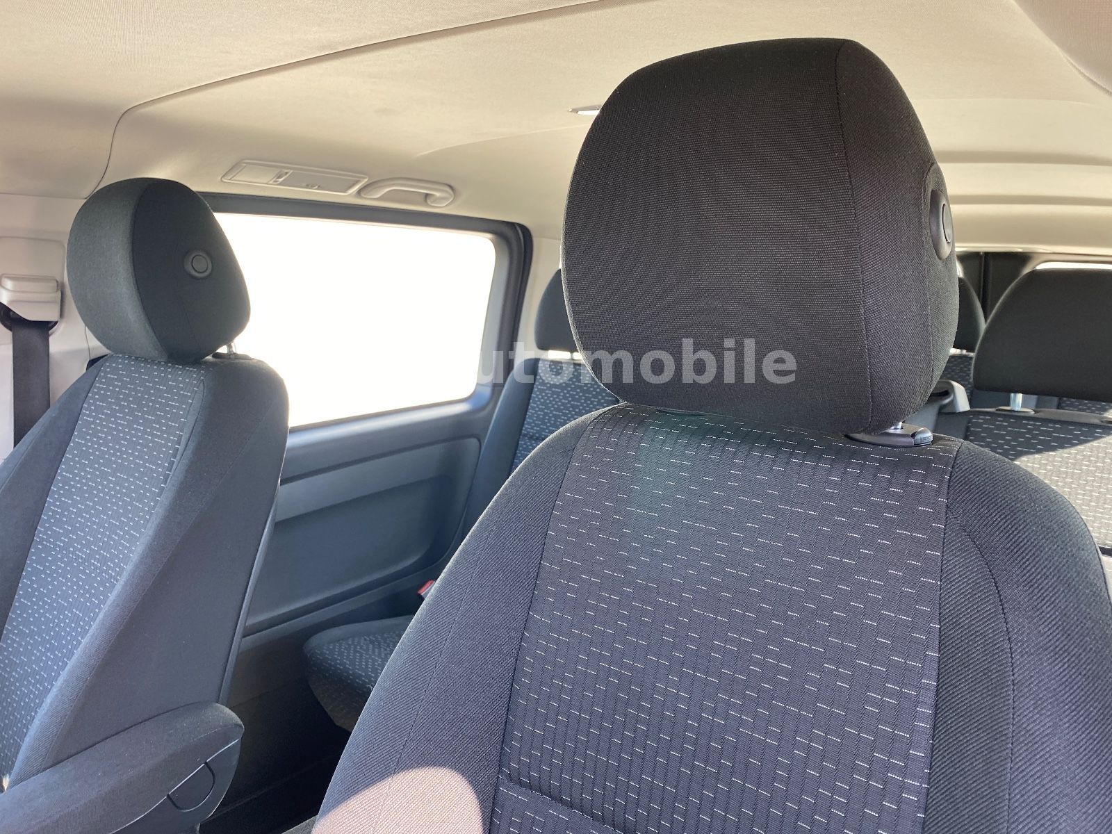 Fahrzeugabbildung Mercedes-Benz Vito Tourer 116 Pro lang Autom./8 Sitze/Navi/Kam