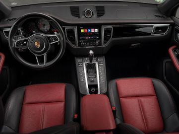 Porsche Macan - 10