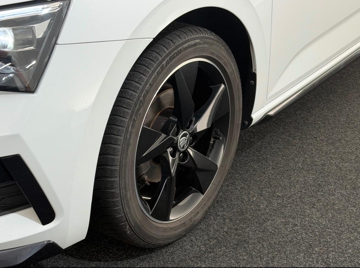 Skoda Scala 1.5 TSI*MONTE CARLO*LED-PANO-ACC-VIRTUAL
