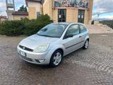 Ford Fiesta 1.4 TDCi 3p. Ghia - Ford Fiesta aus 2003: Ghia
