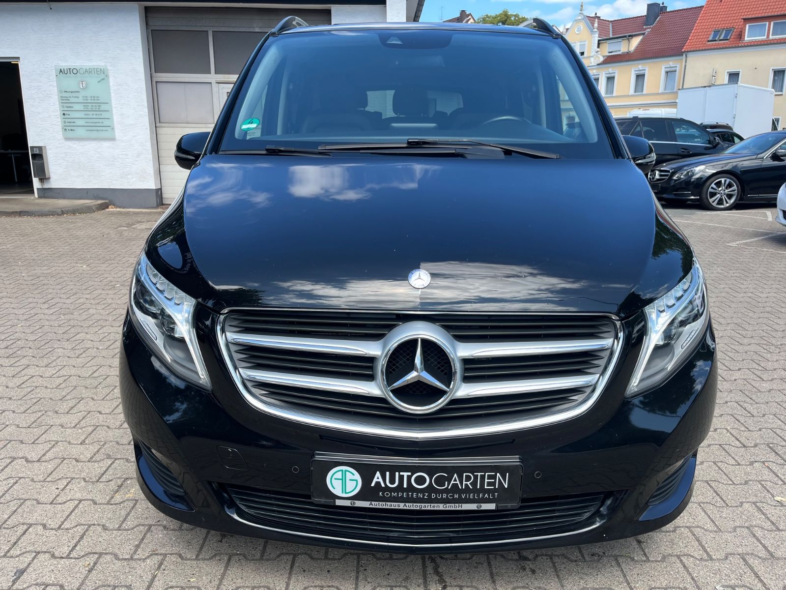 Mercedes V 250 - 1