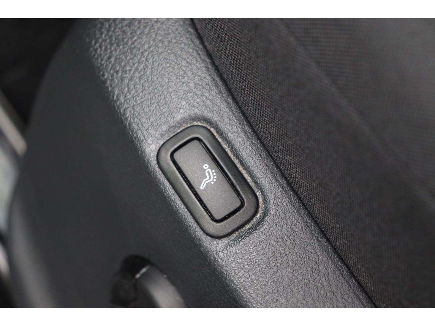 Fahrzeugabbildung Volkswagen Touran Comfortline BMT Start-Stop AHK schwenkbar