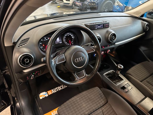 Audi A3 Sportback ambition *1. Hand*AHK*Klima*Radio*
