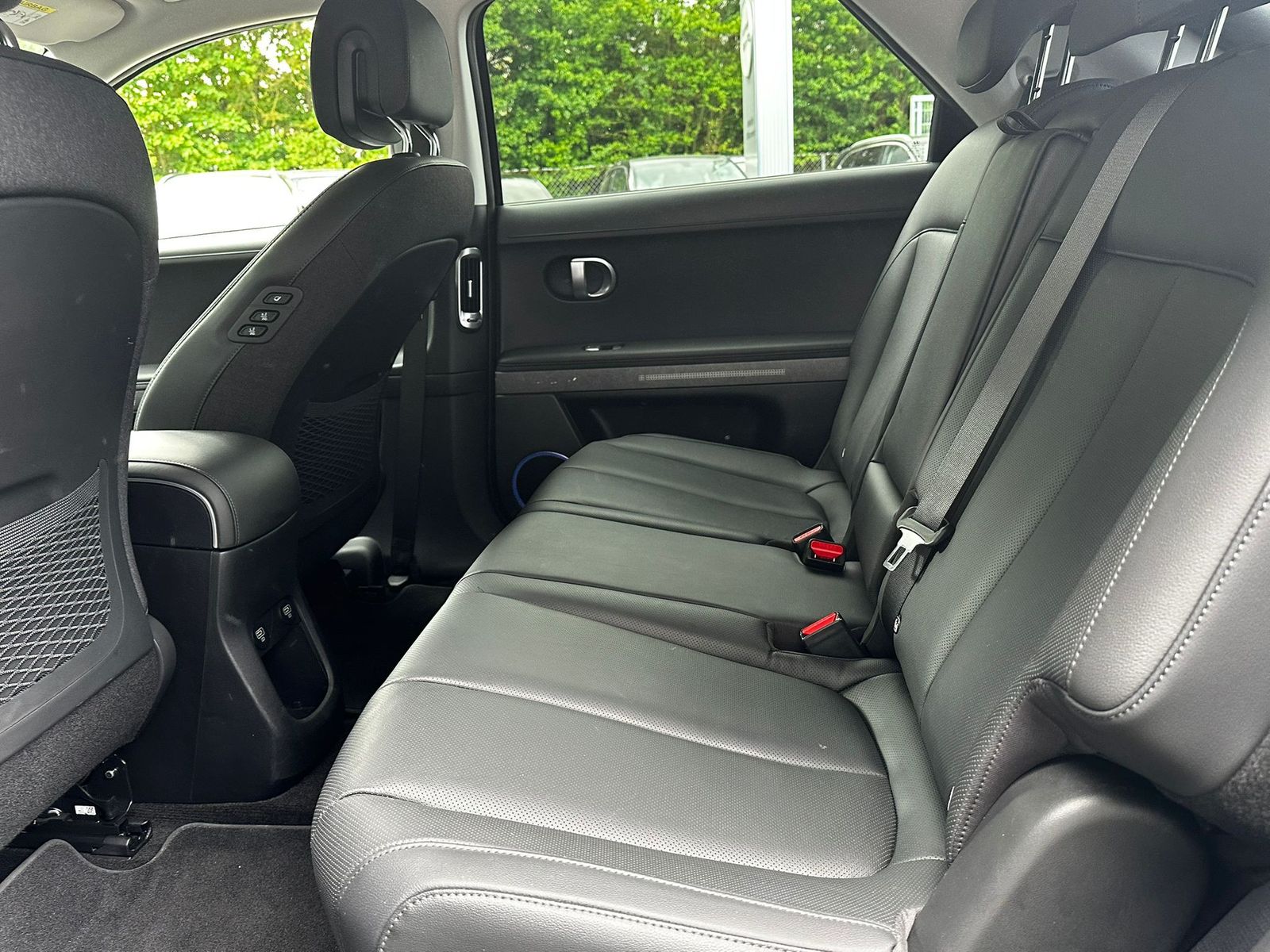 Fahrzeugabbildung Hyundai Ioniq 5 Uniq 4WD WERKSGA+MEMO+HEAD+BOSE+ACC+360°
