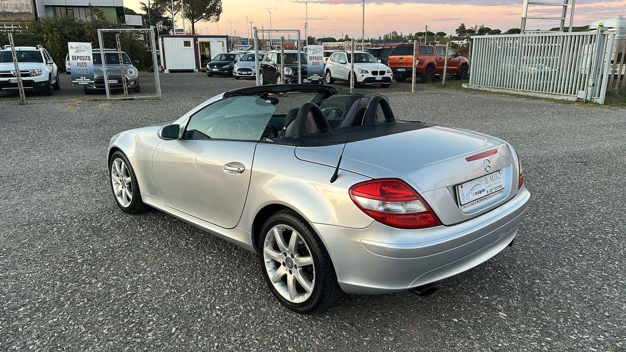 Mercedes-Benz SLK 200