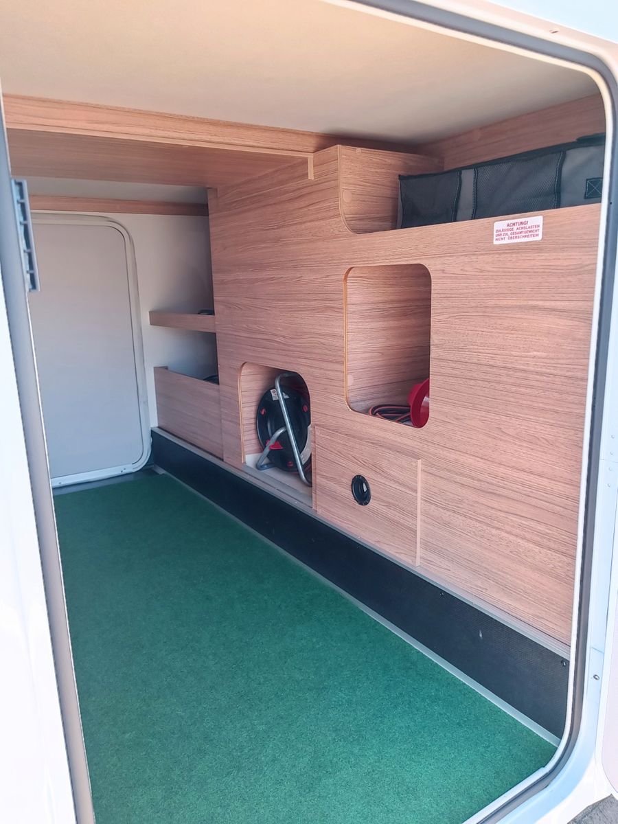 Fahrzeugabbildung Weinsberg CaraSuite 650 MEG Ford *Automatik*Smart-TV