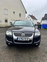 Volkswagen Touareg 3.0 V6 TDI Tiptronic - - Volkswagen Touareg aus 2008: V6 TDI