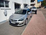 Opel Astra Sports Tourer 1.4 ecoFLEX Edition NAVI*PDC - Opel Astra: Tourer Sports Ecoflex