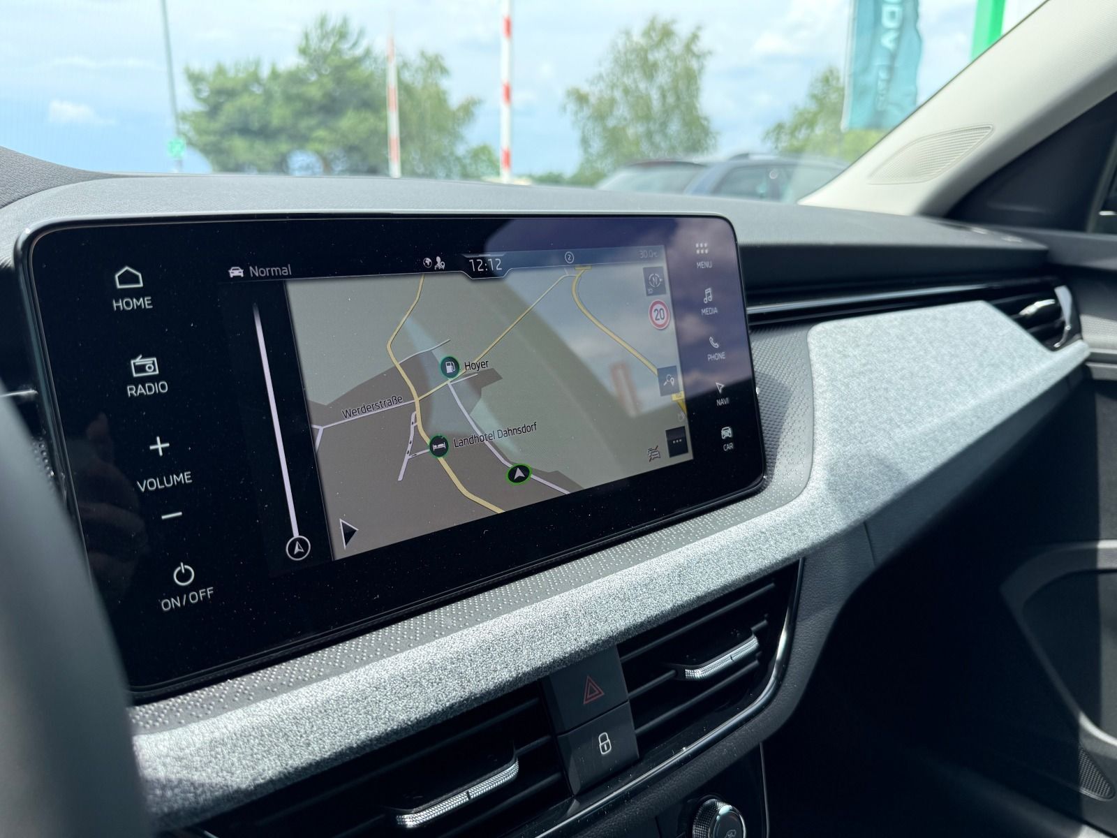 Fahrzeugabbildung SKODA Scala 1.5 TSI Balance OPF