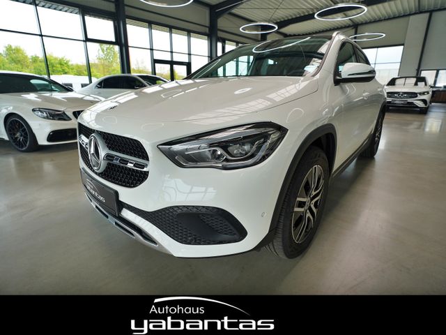 Mercedes-Benz GLA 180 d Urban Kamera Pano IHC LED Spur-, Park-