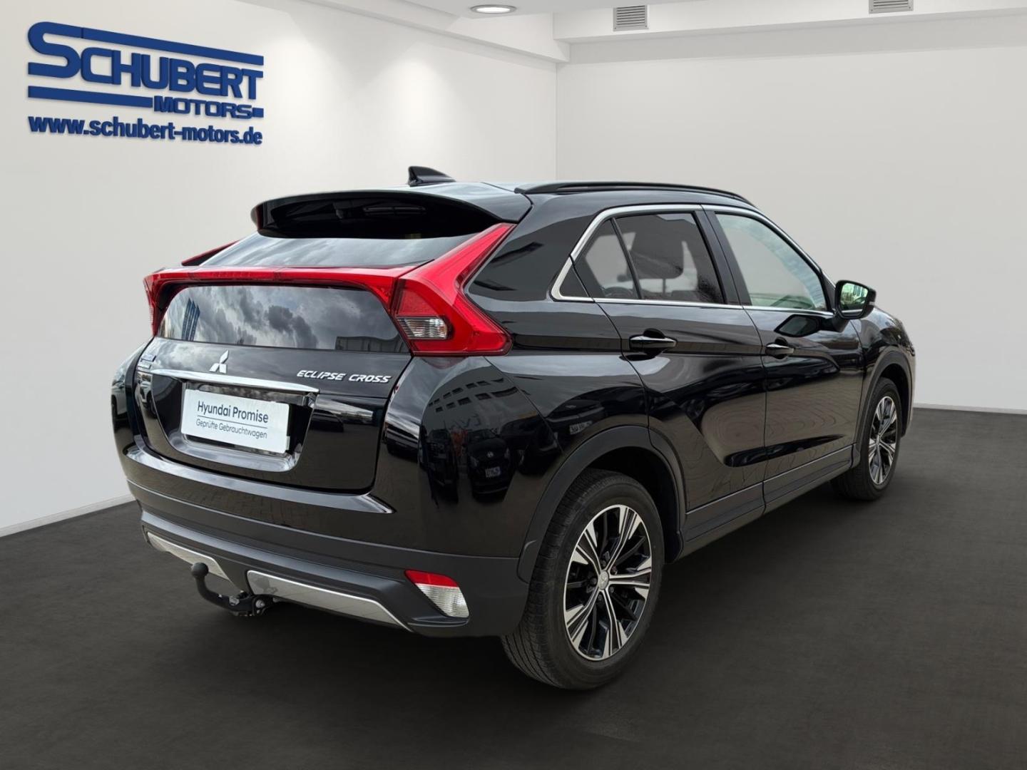 Mitsubishi Eclipse Cross Diamant Edition+ 1.5 T LED Apple C