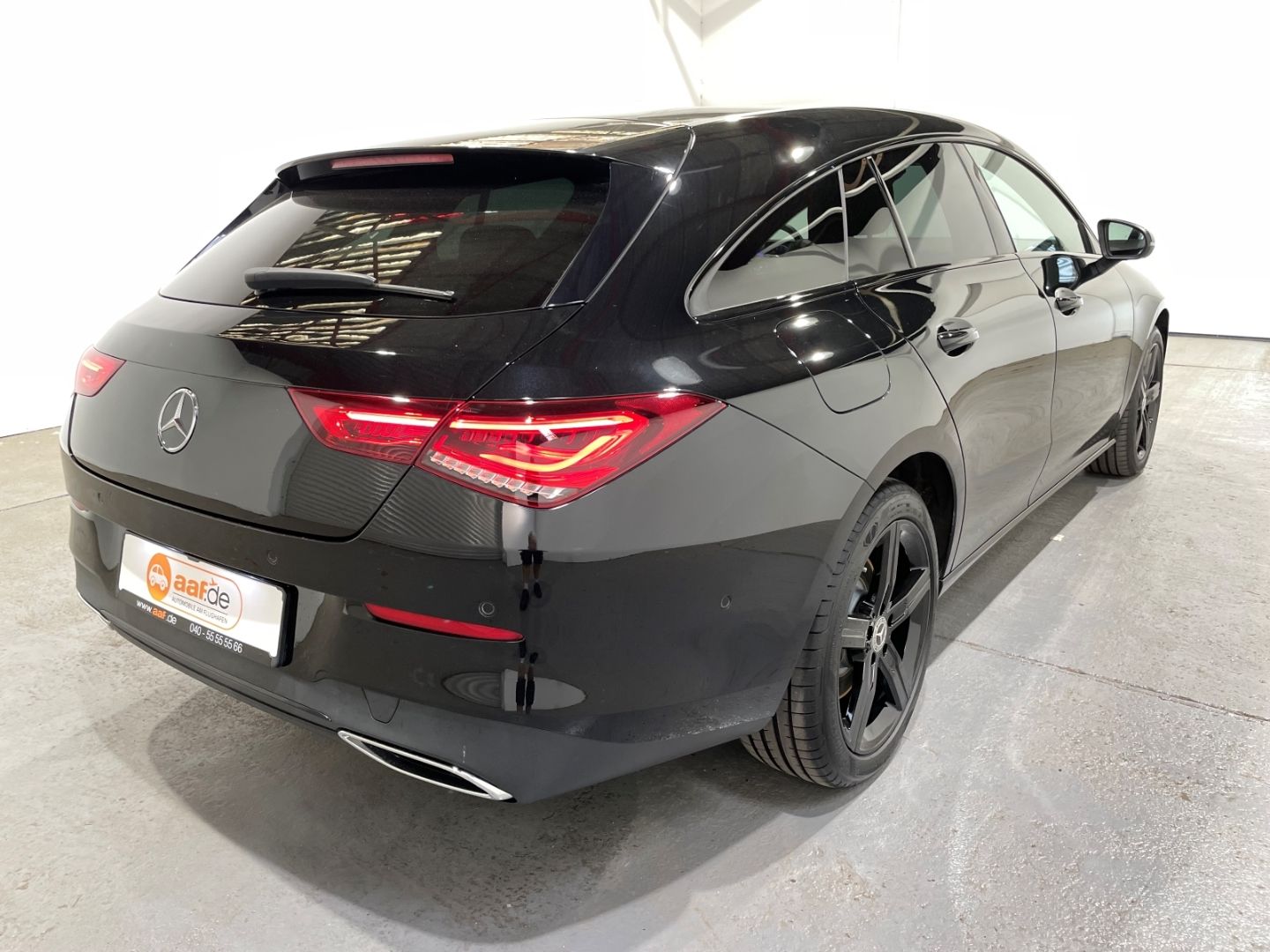 Mercedes-Benz CLA 250 Shooting Brake e Automatik LED ACC Pano imagem 3