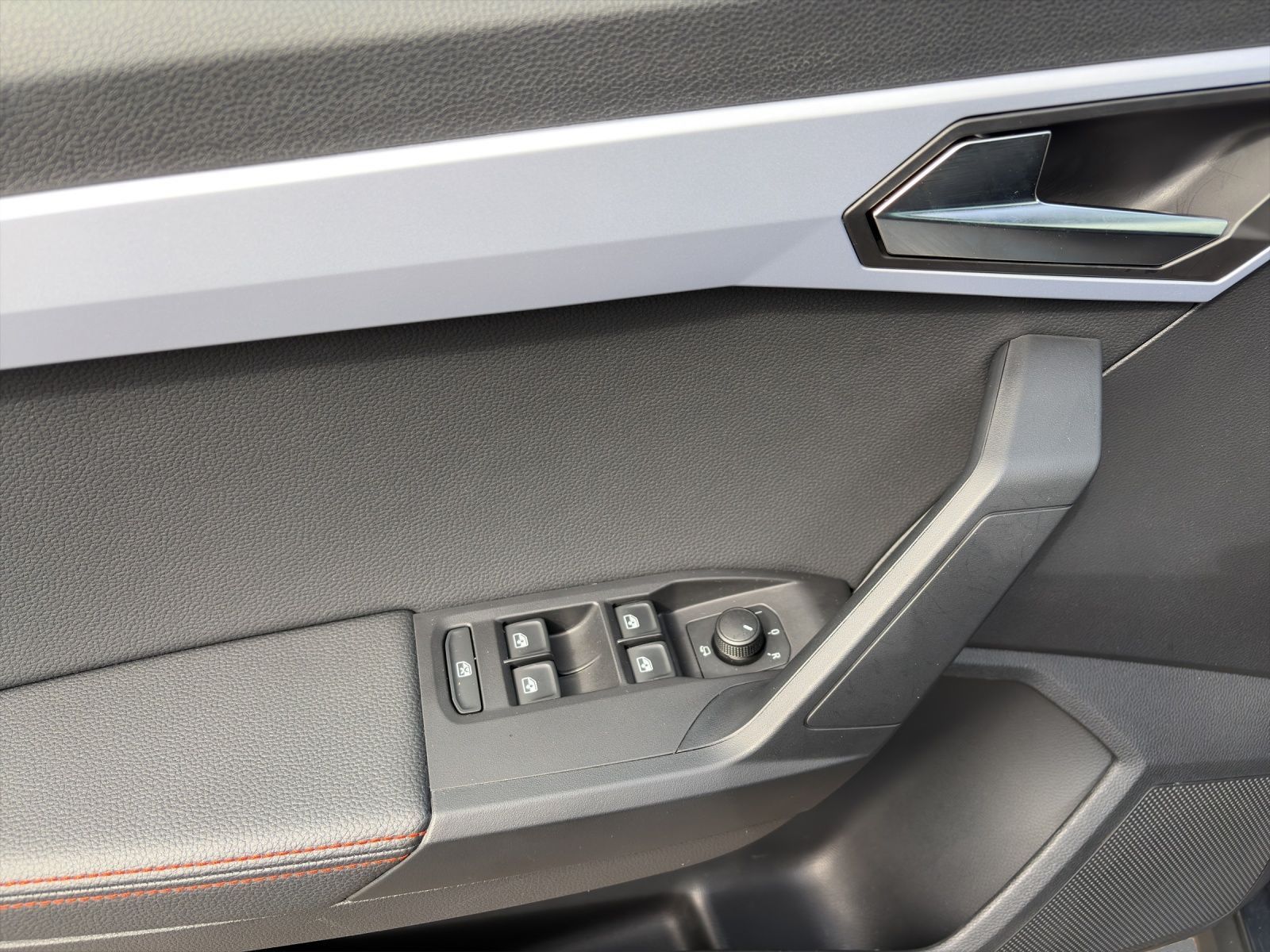 Seat Arona - Bild 14