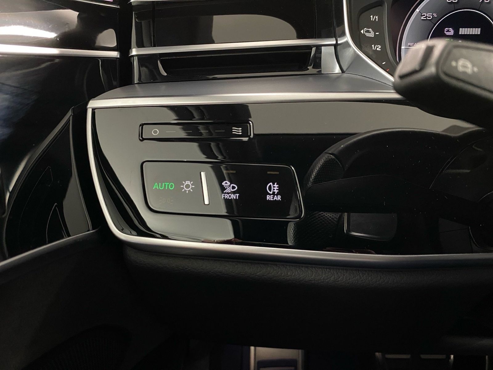 Audi A8 - Bild 20