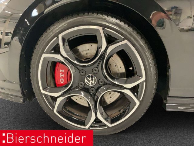 Volkswagen Golf 8 GTI 2.0 TSI DSG Clubsport 19 MATRIX PANO foto 9