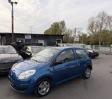 Renault Twingo Authentique TÜV27/KLIMA/ALWETTER/ISOFIX/ - Renault Twingo in Frankfurt (Main)