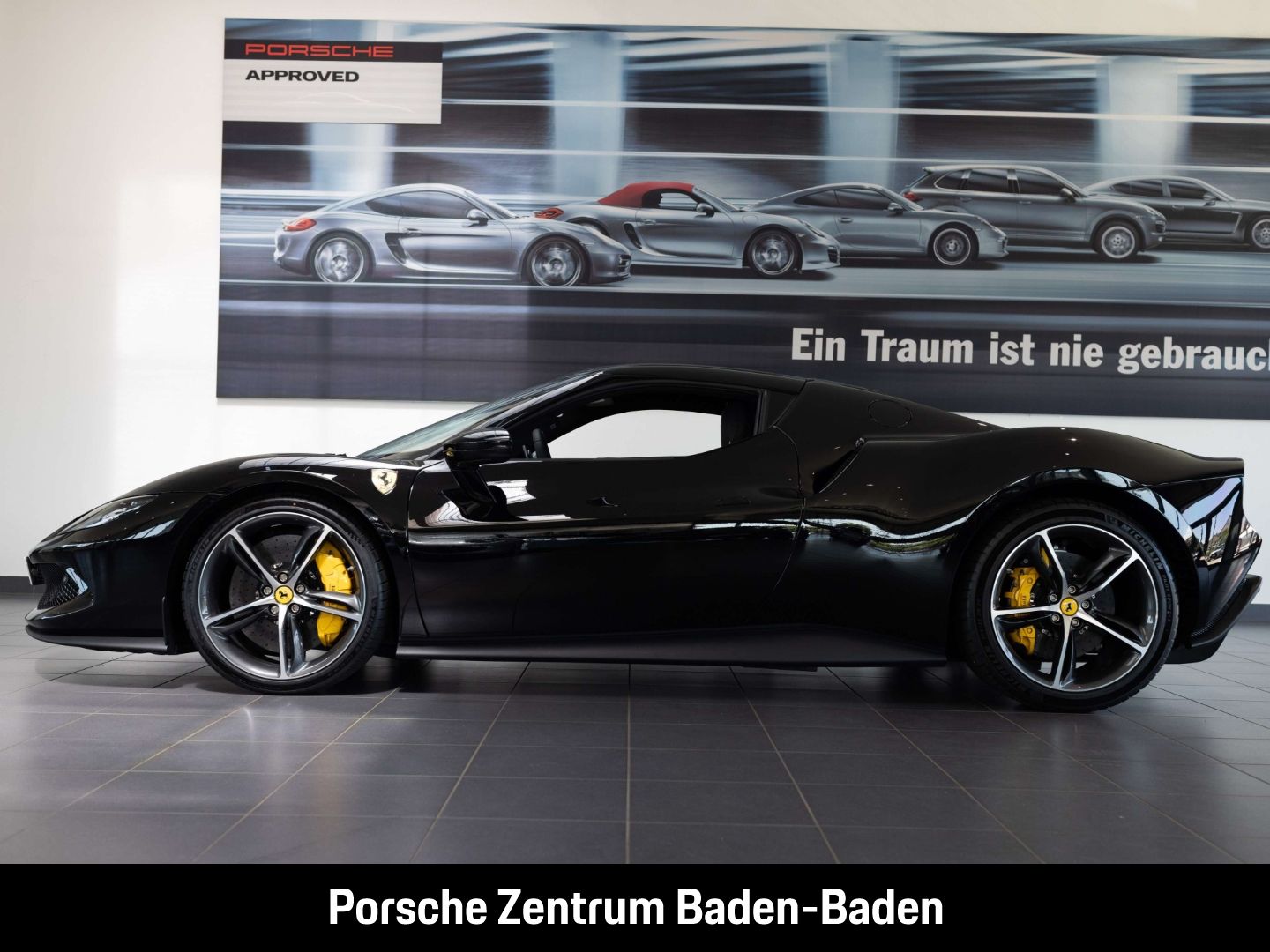 Ferrari 296 GTB Nero Liftsystem-VA Carbon imagem 3