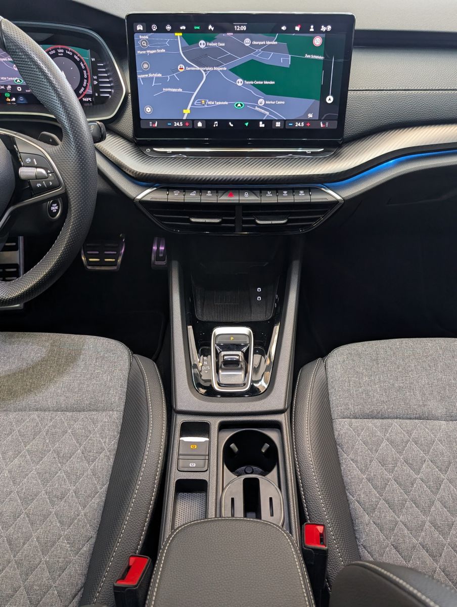 Fahrzeugabbildung SKODA Octavia 2.0 TDI Sportline Matrix Canton AHK 5J.G