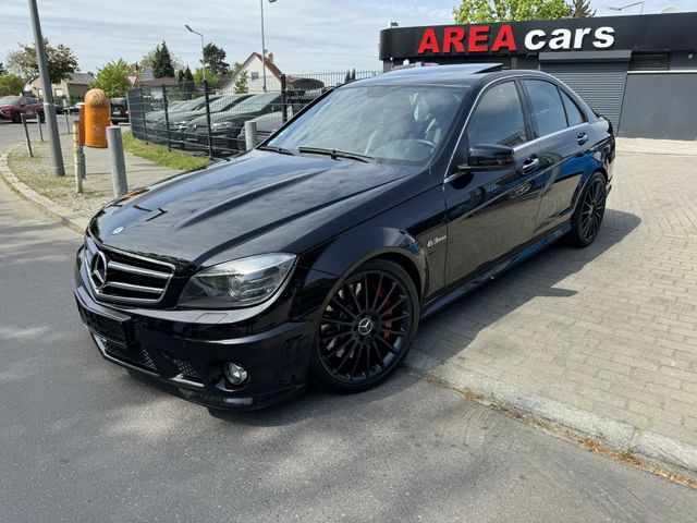 Mercedes-Benz C 63 AMG PERFORM*Bi-XEN*GSD*H/K*COMAND*CARBON