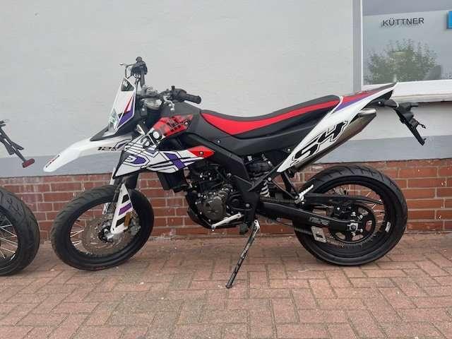 Aprilia SX 125 E5 ABS White Wonder