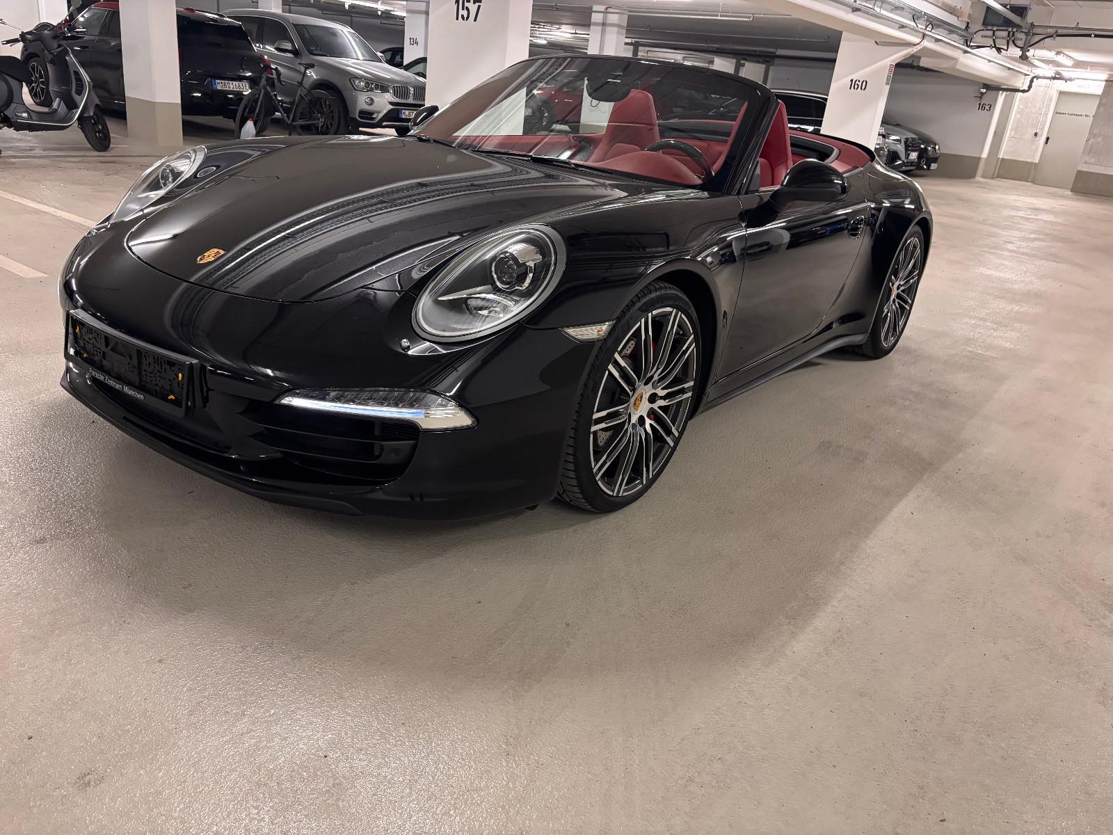 Porsche 911 Carrera 4 S Cabriolet