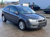 Ford Focus 1.6l 74kW - Klima - Tempomat - TÜV+ÖL NEU - Ford Focus aus 2005: 1.6