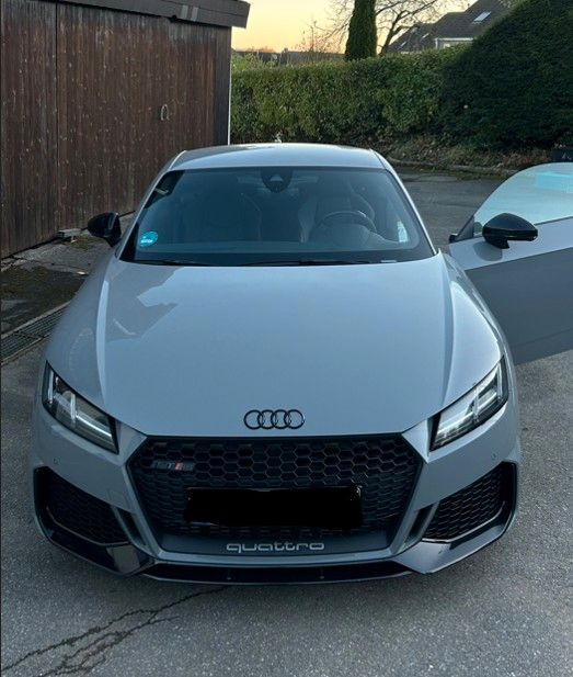 Audi TT RS