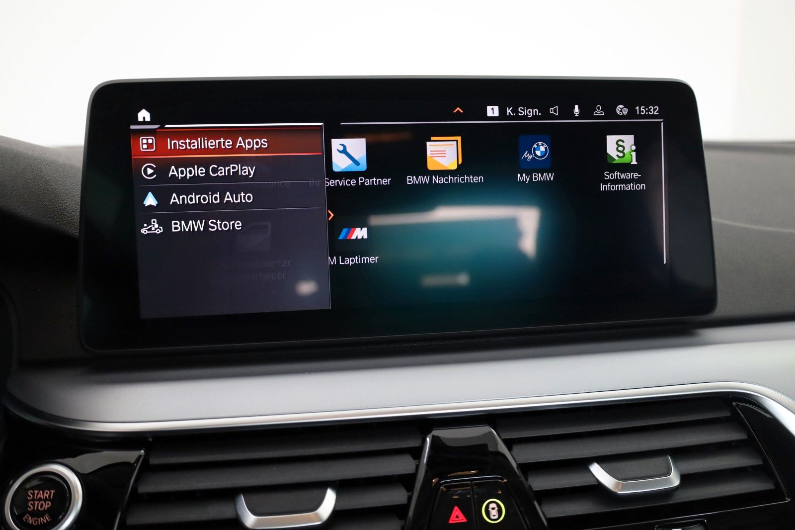 Fahrzeugabbildung BMW 520iA Lim. Leder,Navi,LED,HeadUp,Apple CarPlay