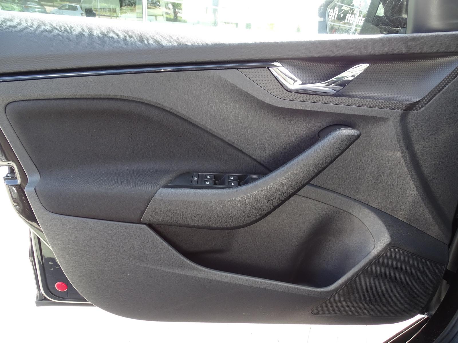 Skoda Kamiq 1.5 TSI Ambition DSG LED Klima ACC Kamera