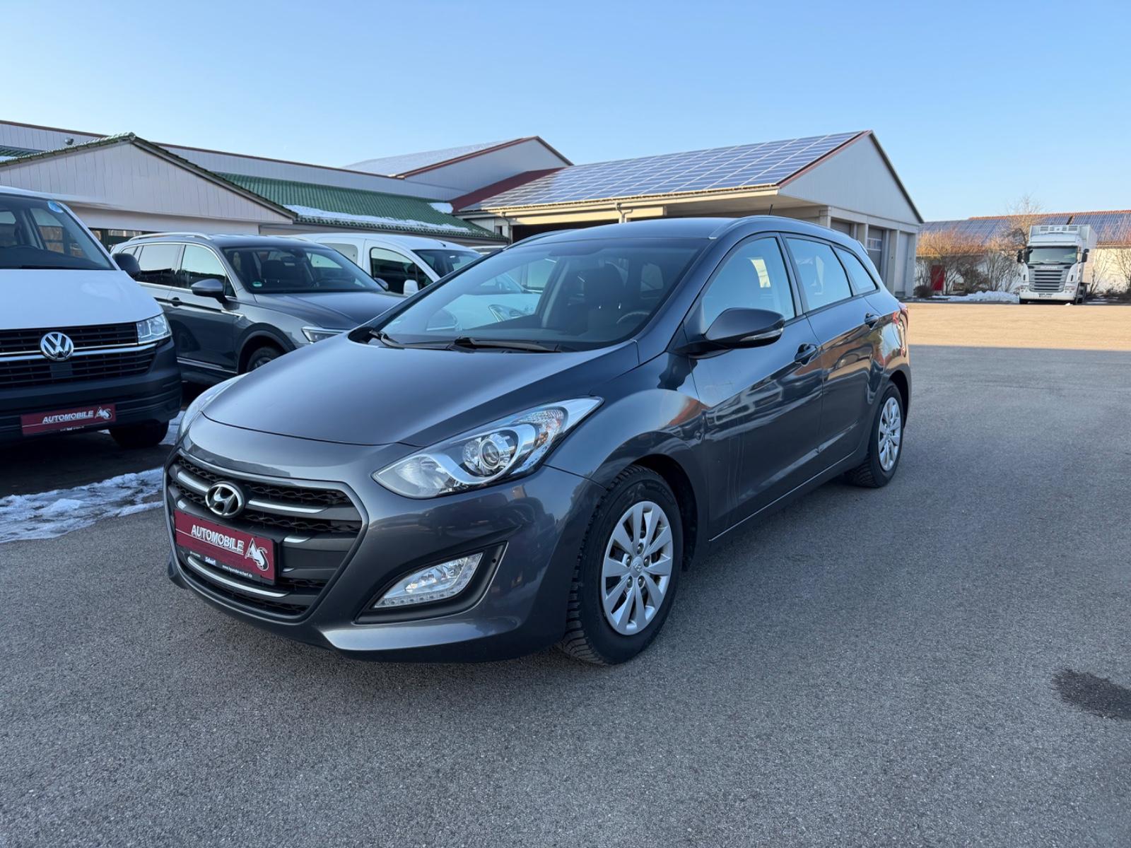 Hyundai i30 cw blue Trend