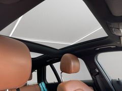 MERCEDES-BENZ C 300 4Matic|Standhz.|Panorama|360°Kamera|Luftfe