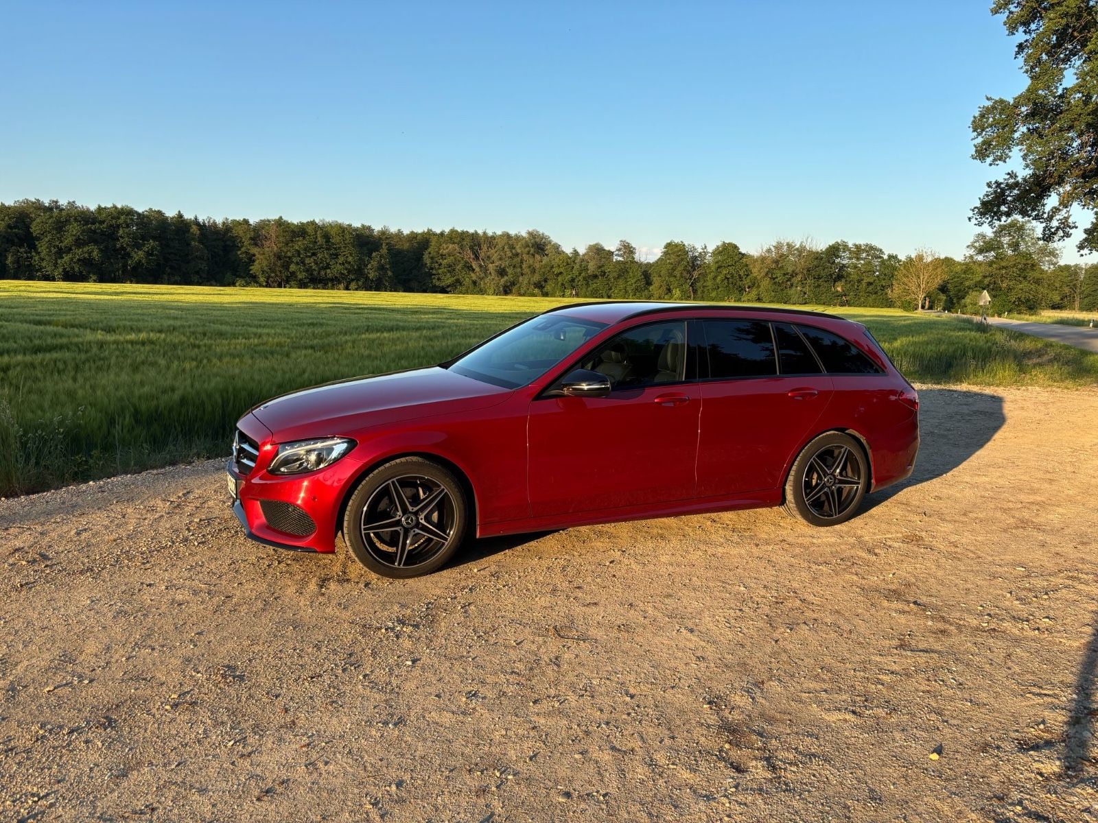 MERCEDES-BENZ C 180 T AMG Line AHK