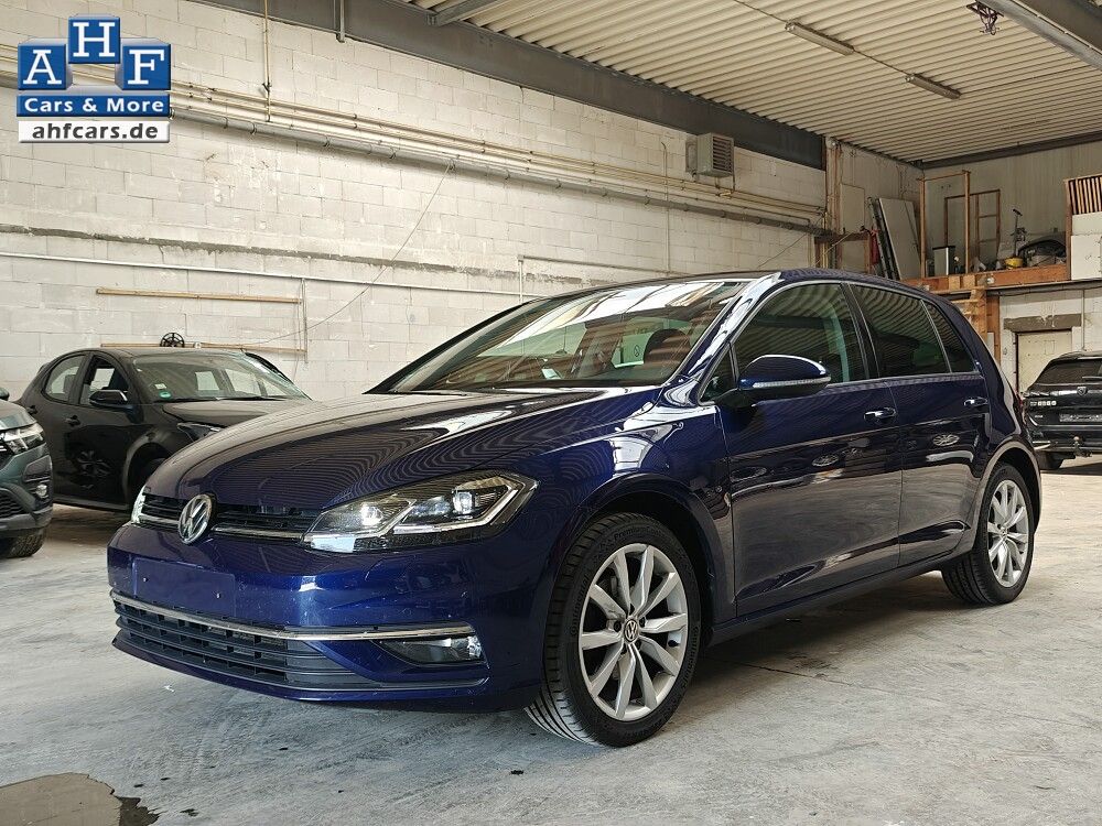Image of Volkswagen Golf