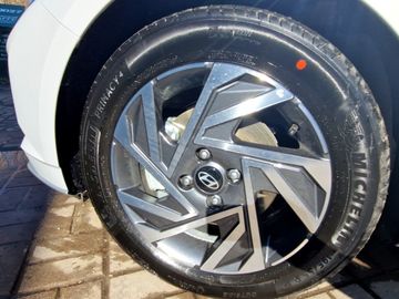 Hyundai i20 1.0 T-GDI Trend (100PS) Licht-Komfortpaket