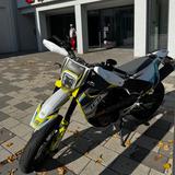 Husqvarna 701 Supermoto - Offers