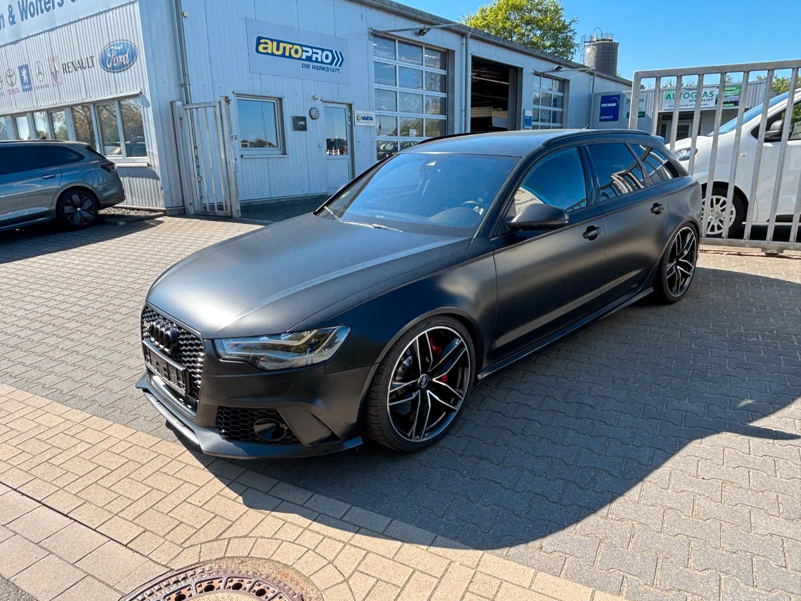 Audi RS 6 Avant 4.0 TFSI quattro Black MATT Akrapovic