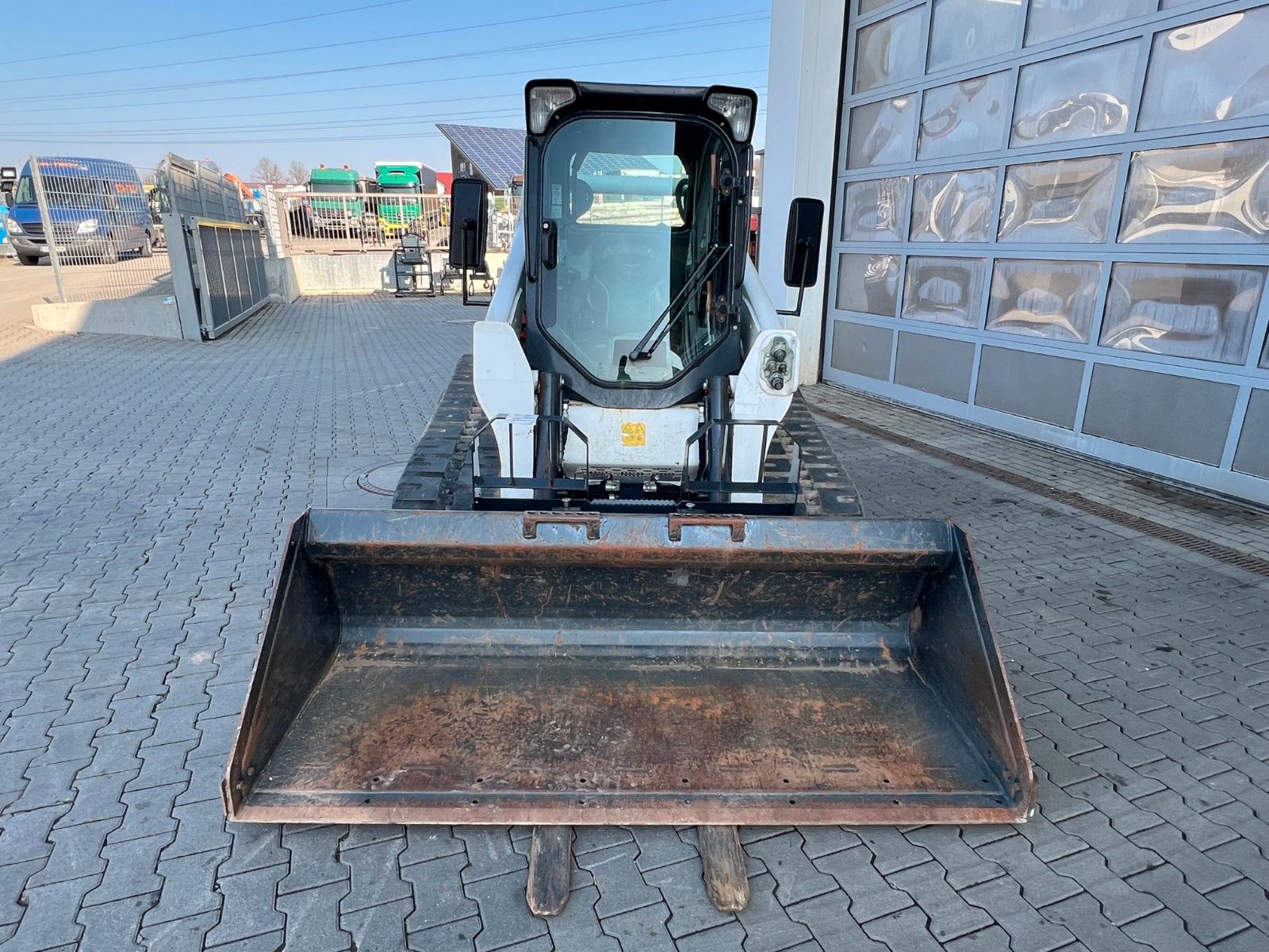 Fahrzeugabbildung Bobcat T770 / 1.793h / Klima / Gabel / Schaufel