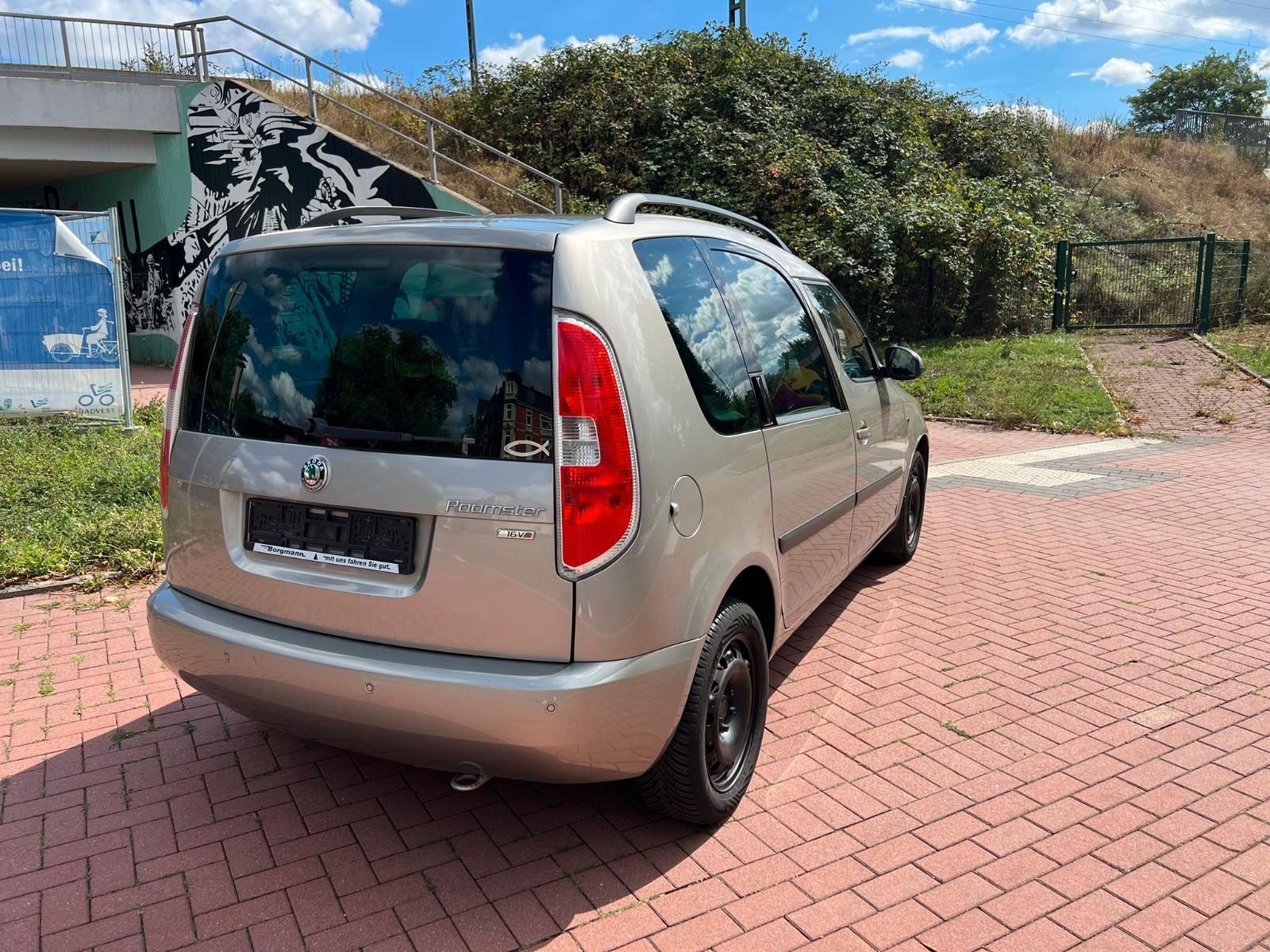 Skoda Roomster 2009 — photo 7