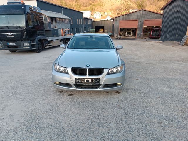 BMW Baureihe 3 Lim. 320i