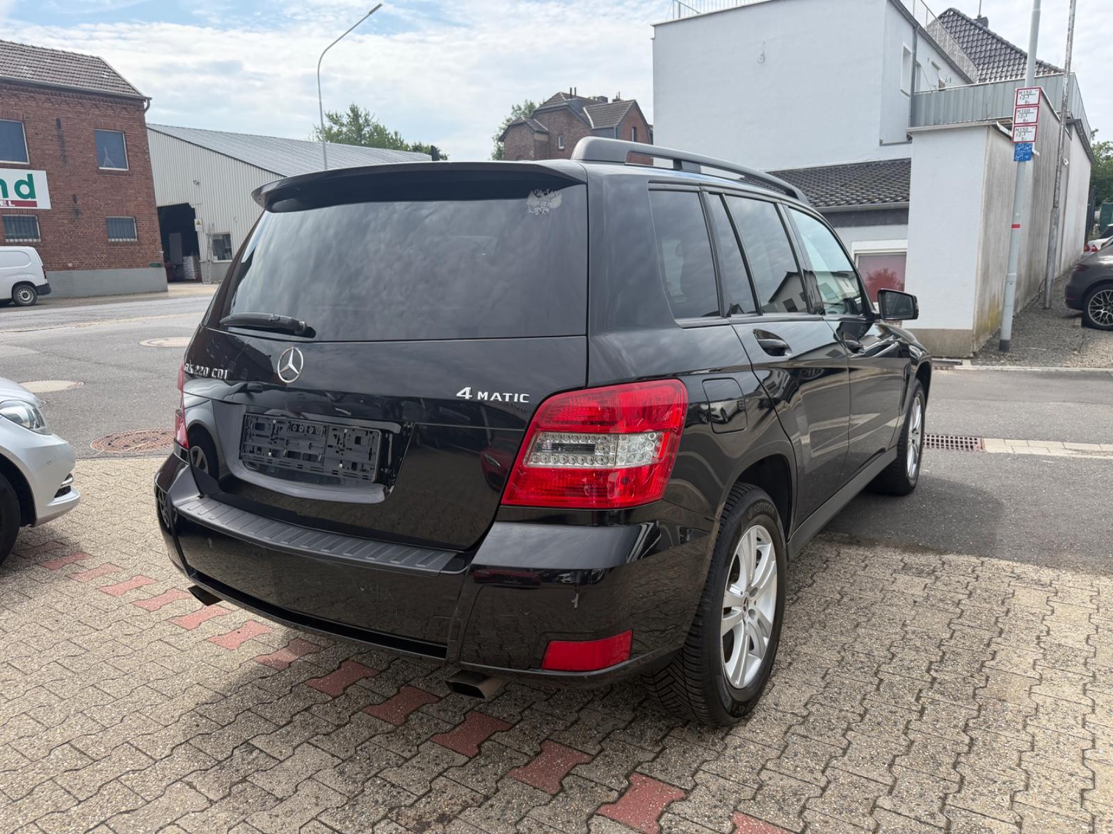 Mercedes-Benz GLK220 2011 — photo 6