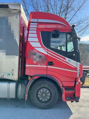 Iveco AS26SYS46 6X2 E6 HINTEN GELENKTE ACHSE