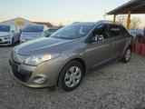 Renault Megane Grandtour Expression 1.6 16V 110 - Renault Megane aus 2009: Grandtour