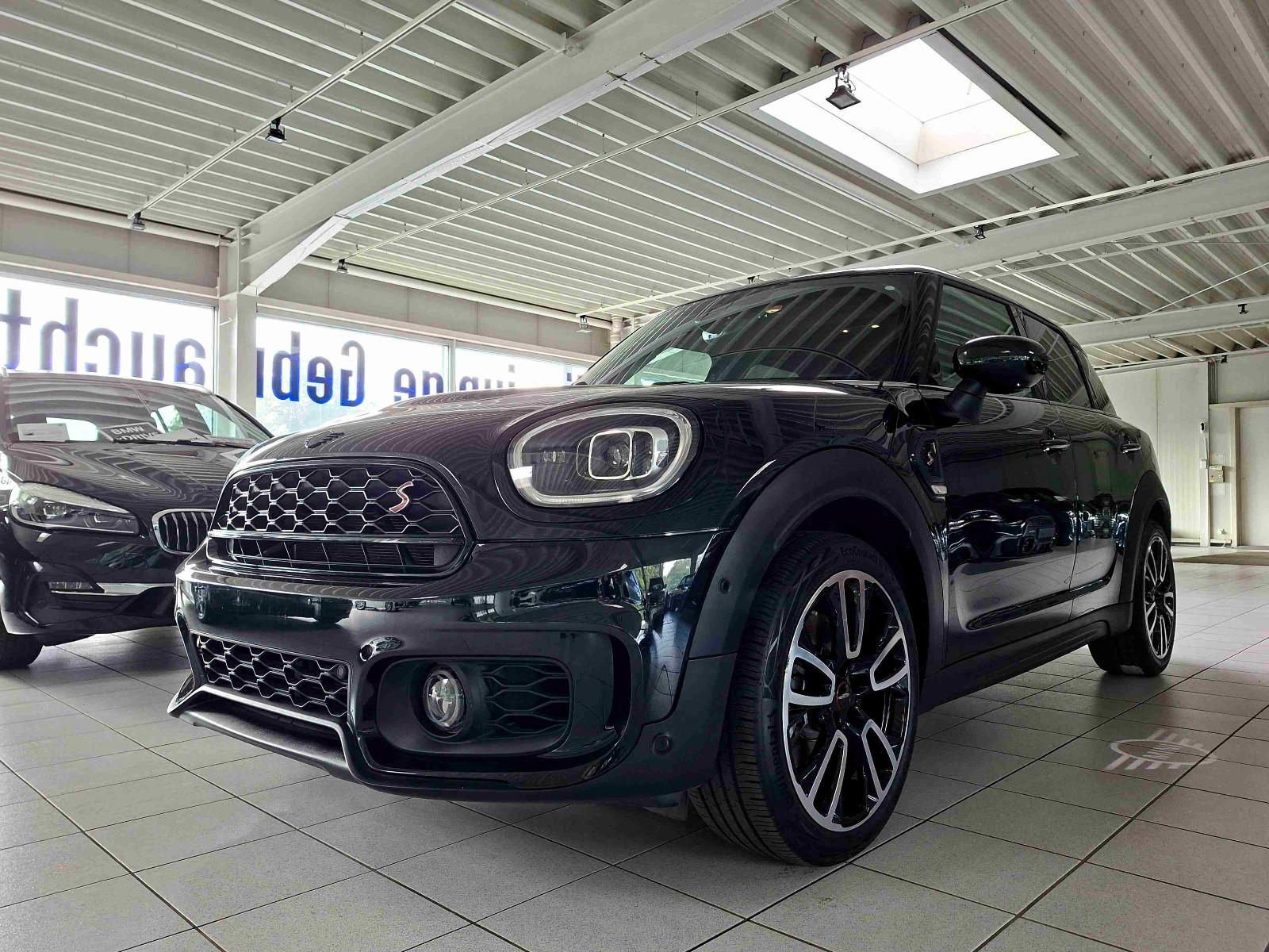 MINI Cooper S Countryman Sport-Aut John Cooper Works