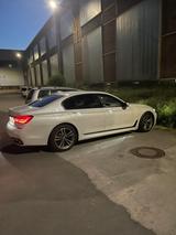 BMW 730d xDrive / M Sportpaket / 265 PS TO... - BMW 7er Reihe in Dortmund