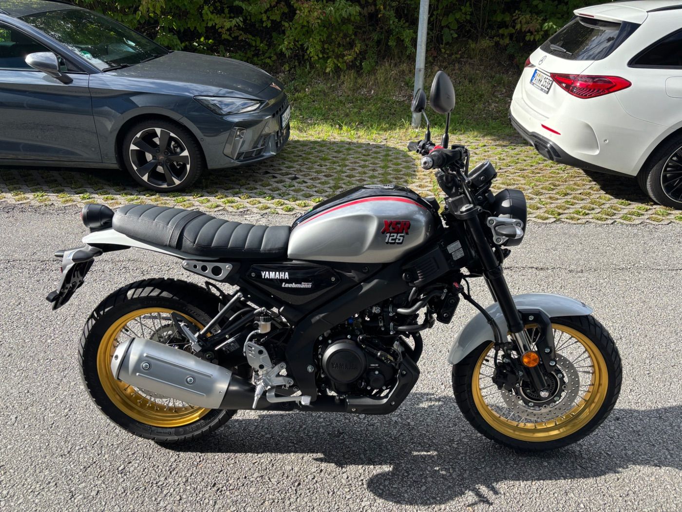 Fahrzeugabbildung Yamaha XSR 125 Legacy 2026 Herbst Deals