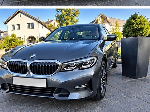 Image of BMW 320