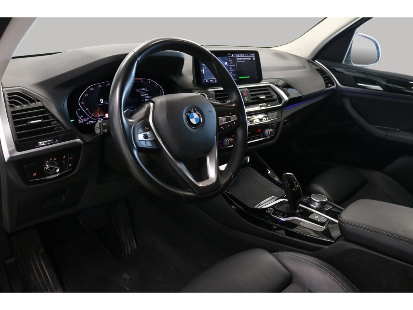 Fahrzeugabbildung BMW X3 xDrive 20 d xLine X-Line Navi el. Heckklappe