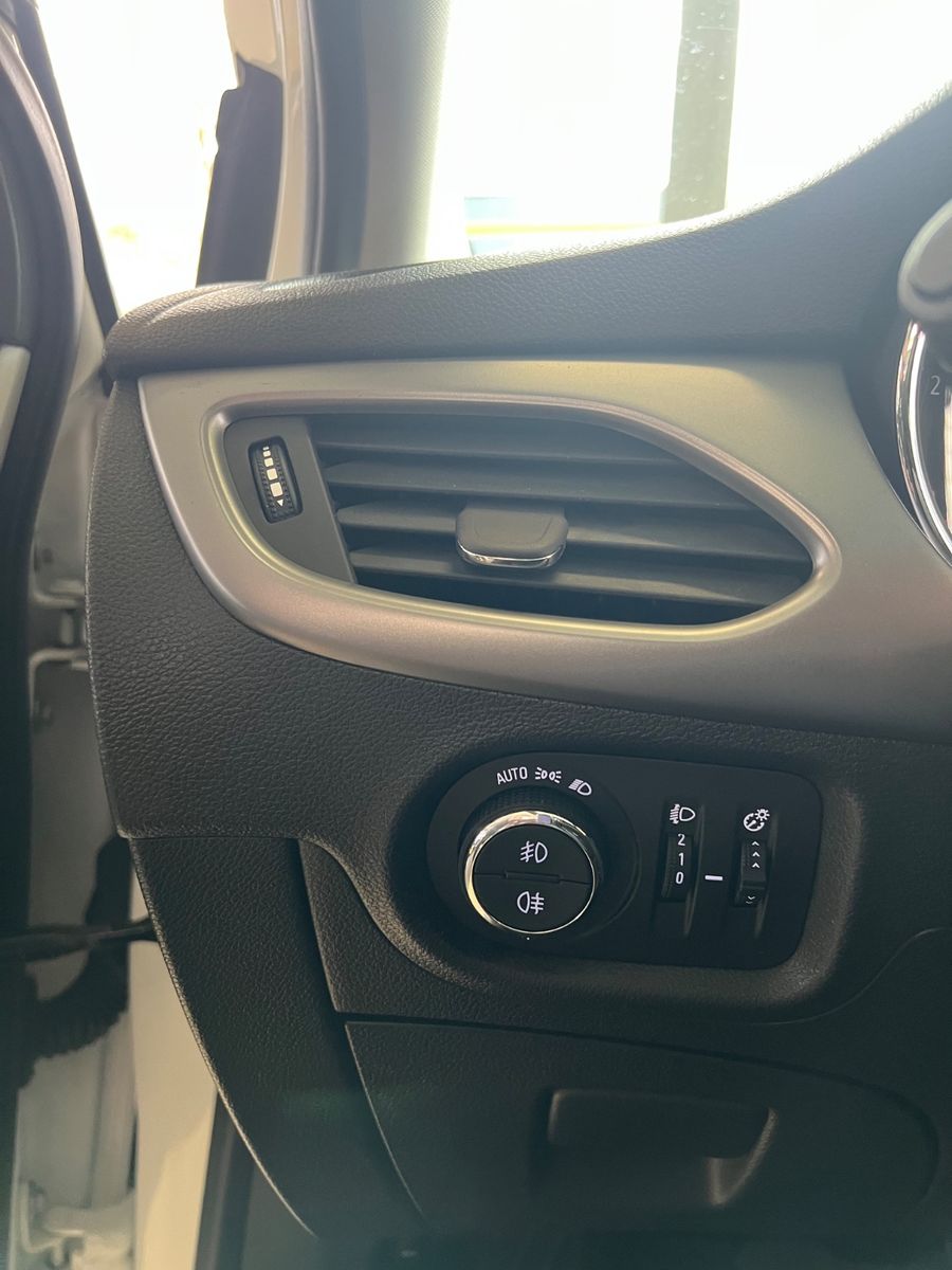 Fahrzeugabbildung Opel Astra K Lim. 5-trg. Active Start/Stop