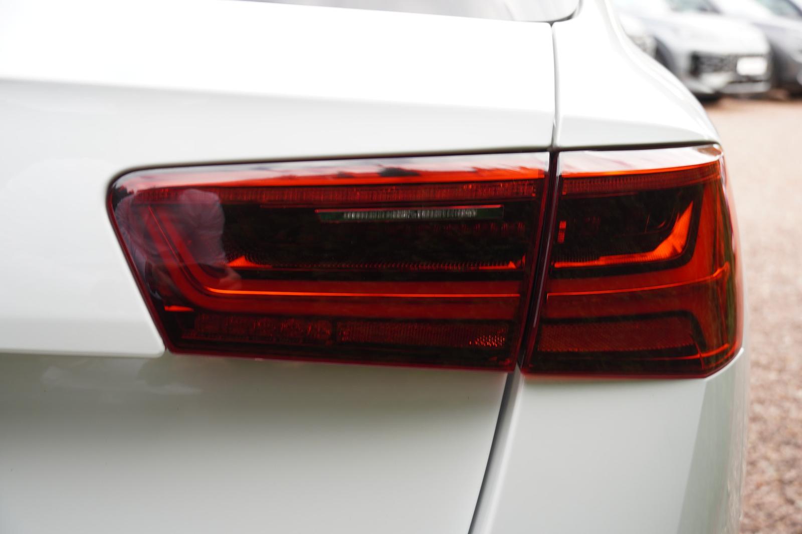 Audi A6 Avant 1.8 TFSI Aut. S-Line LED Navi Alcantara